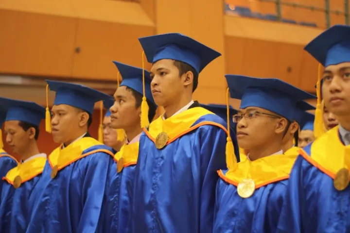 WISUDA 57 (17)