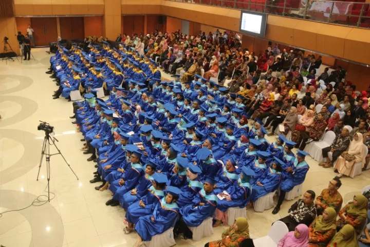 WISUDA 57 (19).