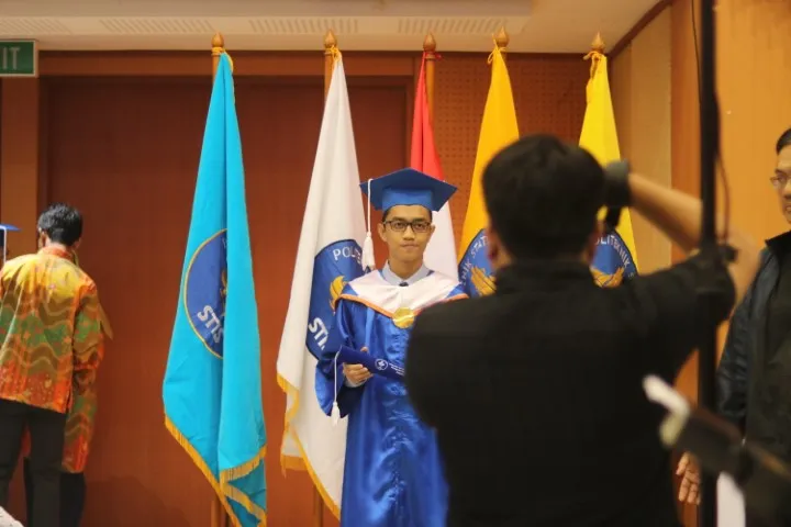 WISUDA 57 (3)