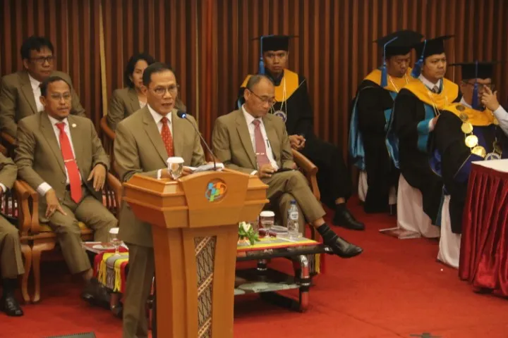 WISUDA 57 (5)